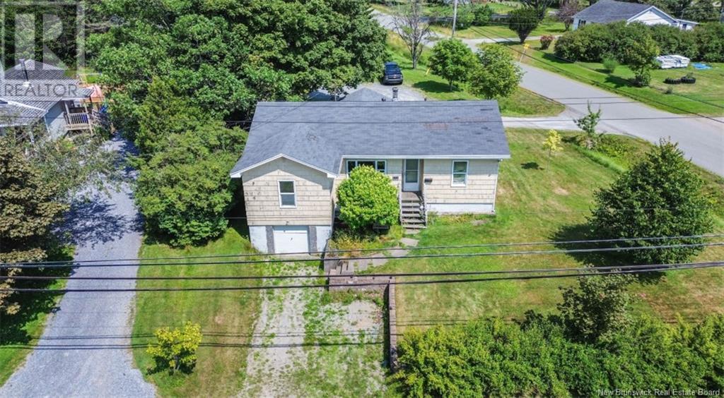 1395 Red Head Road