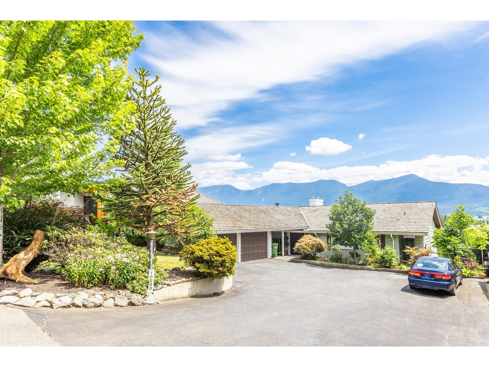 10050 TIMBERLINE PLACE|Little Mountain