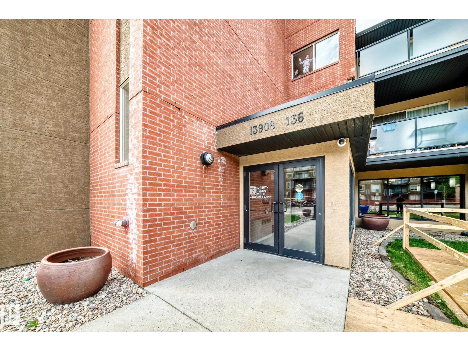 #318 13908 136 ST NW