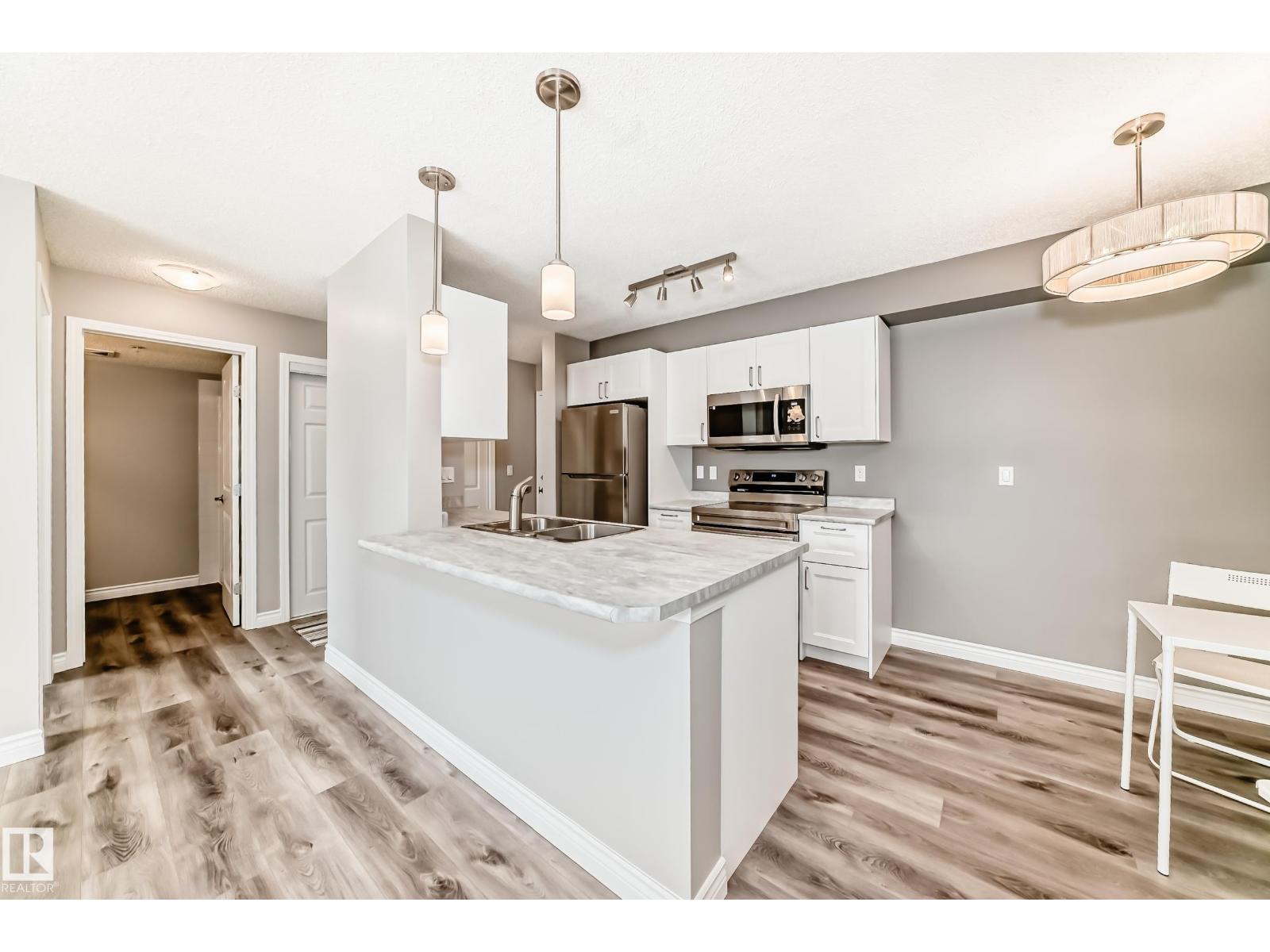#318 13908 136 ST NW
