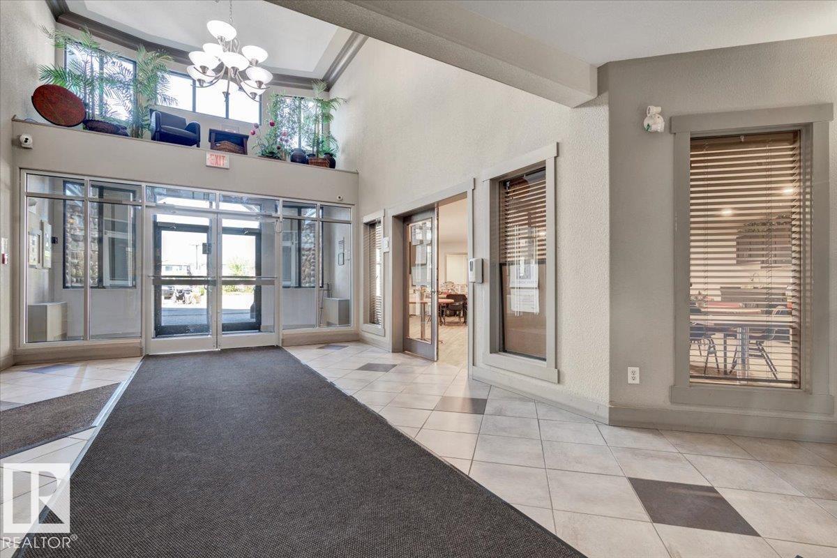 #140 16035 132 ST NW