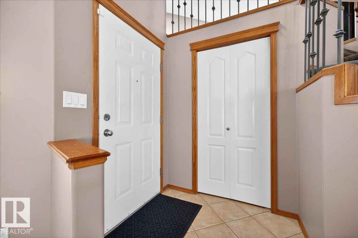 11824 13 AV NW