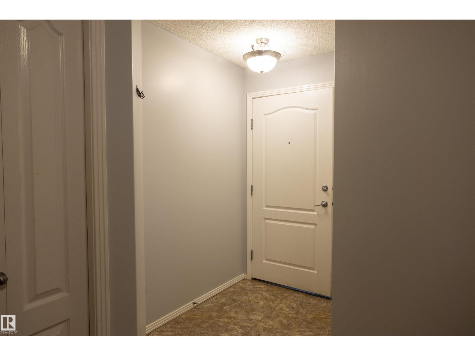 #101 2420 108 ST NW