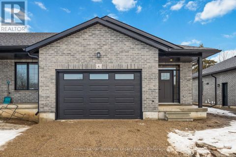 6 - 165 EGAN AVENUE St. Marys ON N4X0C9