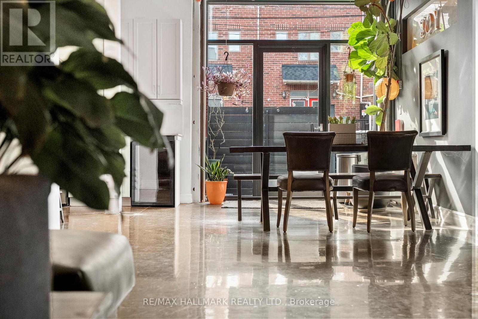 LOFT 2 - 2B MINTO STREET