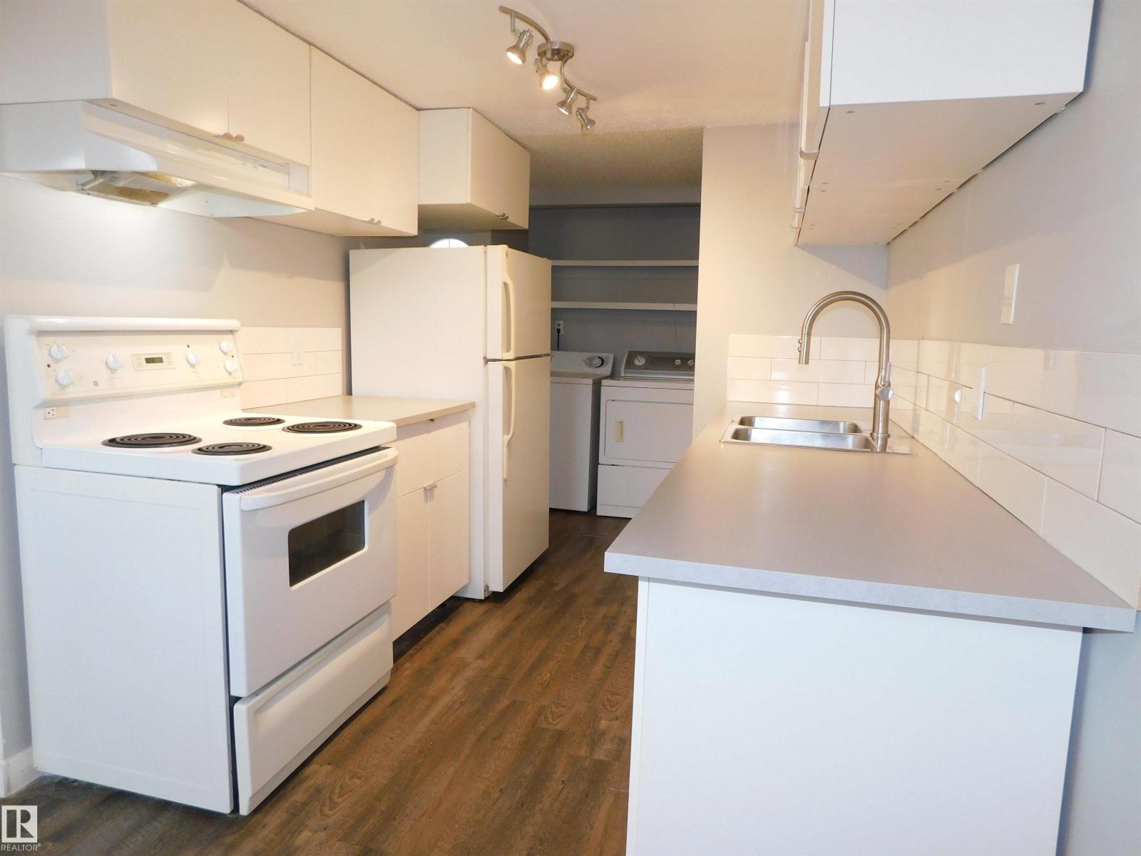 1412 LAKEWOOD RD W NW