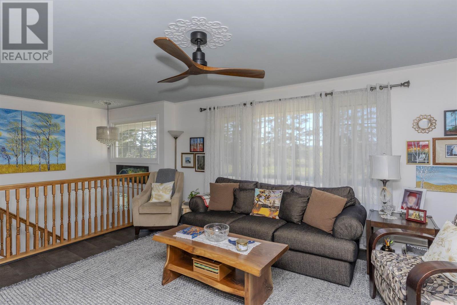 3466 Rosslyn Road