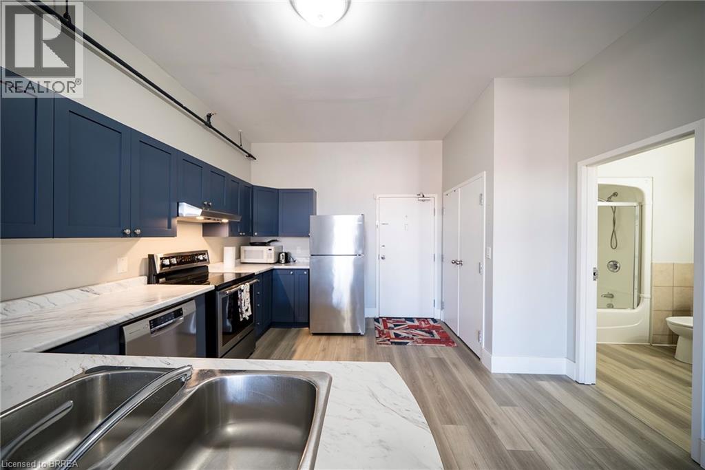 150 COLBORNE Street Unit# 407