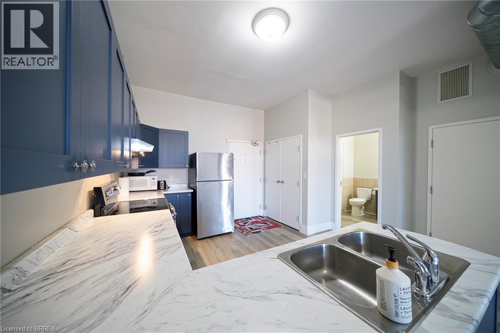 150 COLBORNE Street Unit# 407