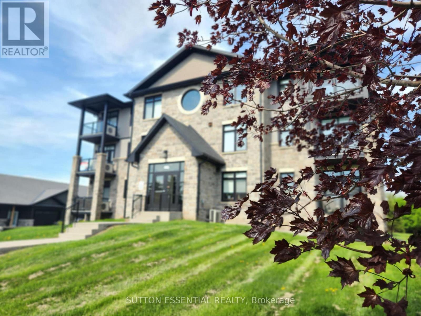 102 - 1109 MILLWOOD AVENUE