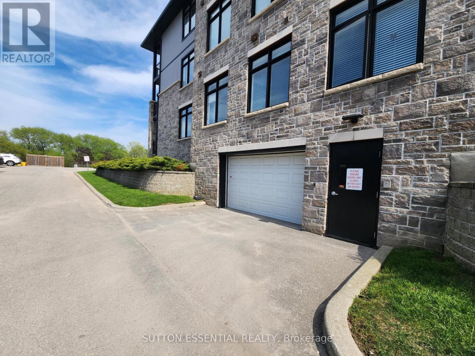 102 - 1109 MILLWOOD AVENUE