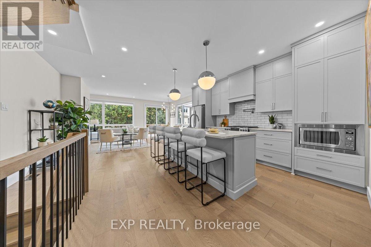 71 KING GEORGE STREET