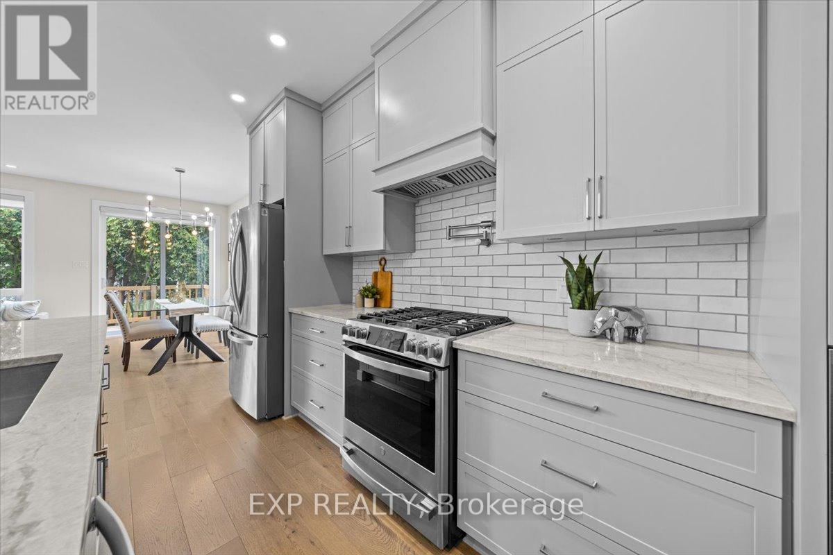 71 KING GEORGE STREET