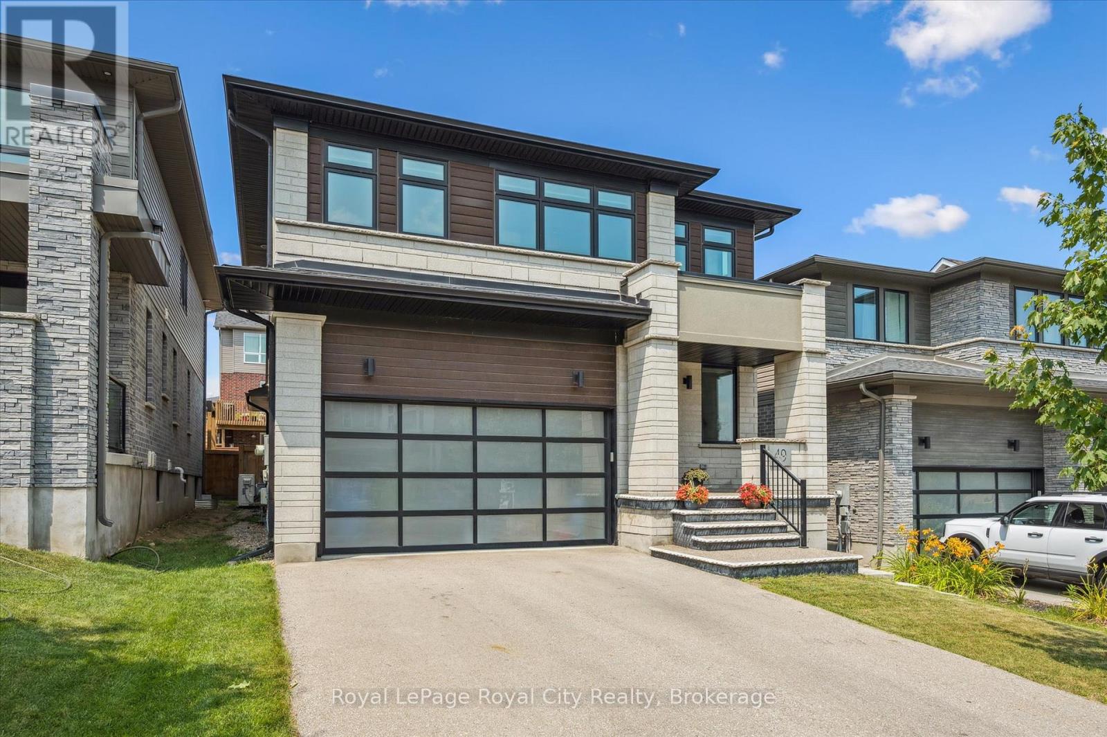 49 RYDER AVENUE