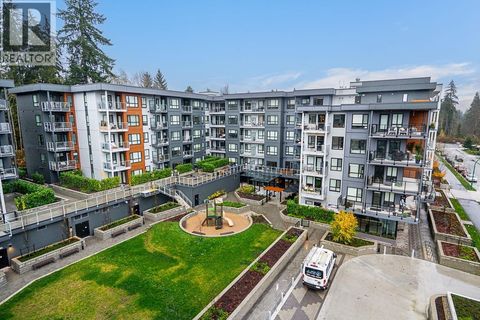 422 3596 MALSUM DRIVE North Vancouver BC V7G0B2