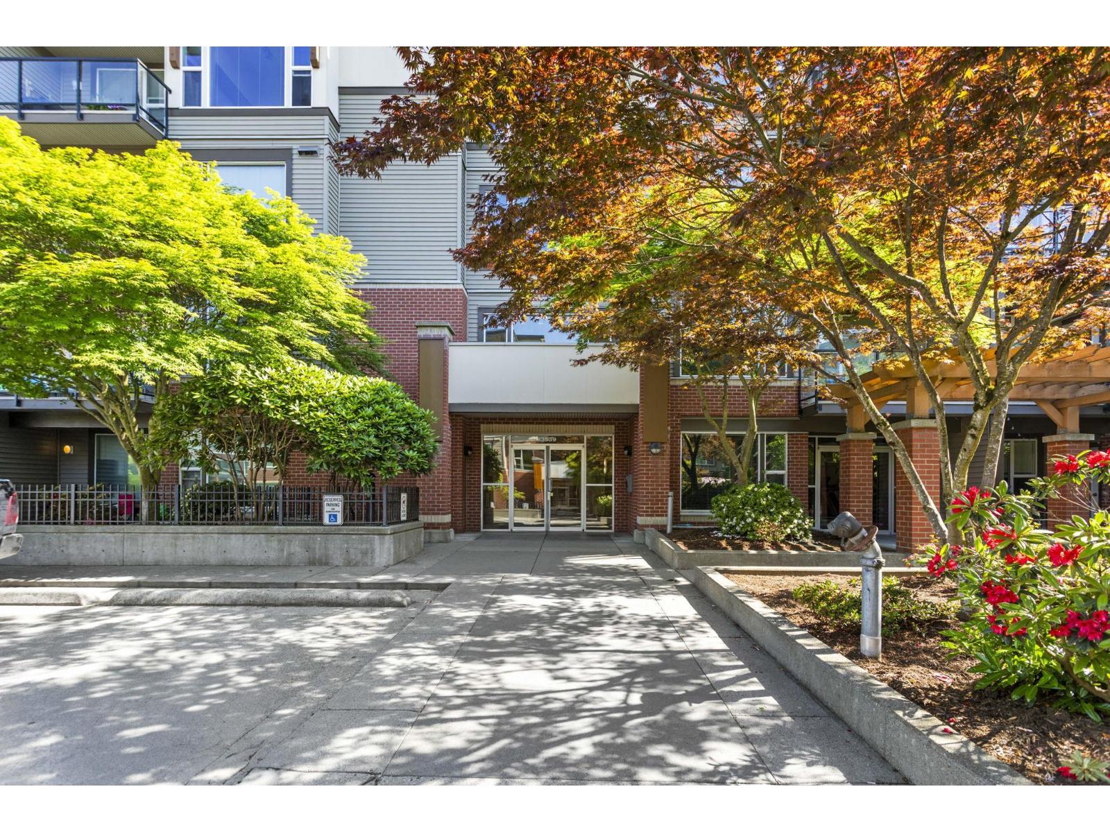 203 33539 HOLLAND AVENUE