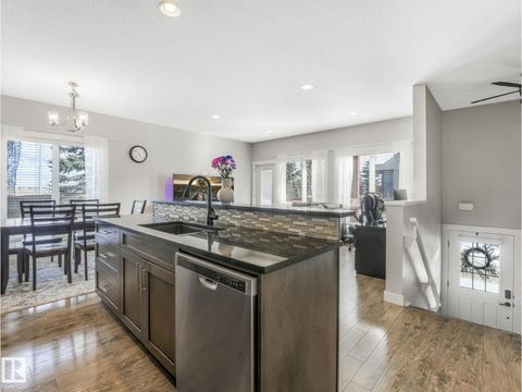 1304 GRAYBRIAR GR Stony Plain AB T7Z0G1