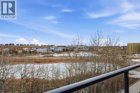 428, 35 Aspenmont Heights SW Calgary AB T3H0E5