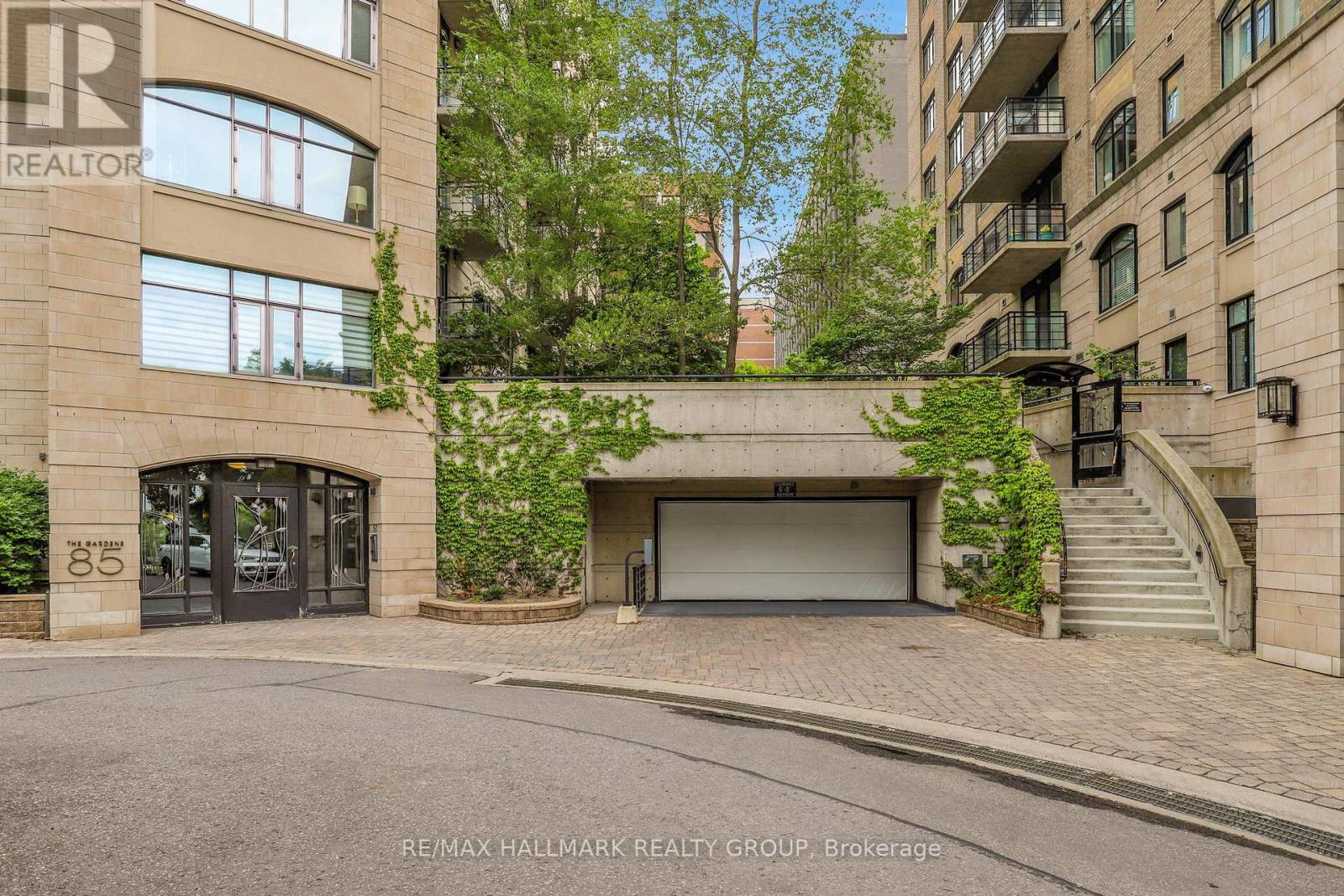 1003 - 85 BRONSON AVENUE