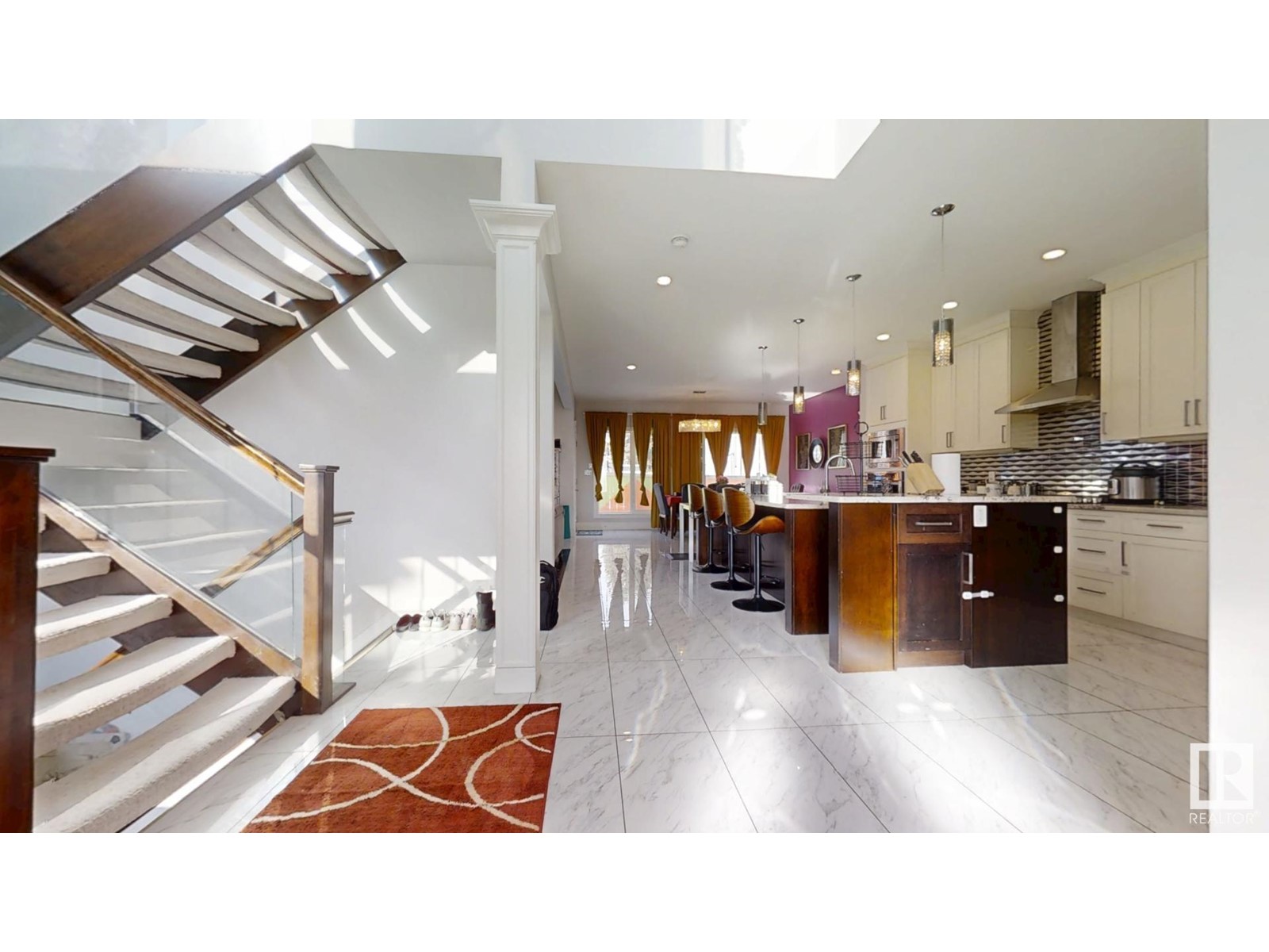1273 ADAMSON DR SW