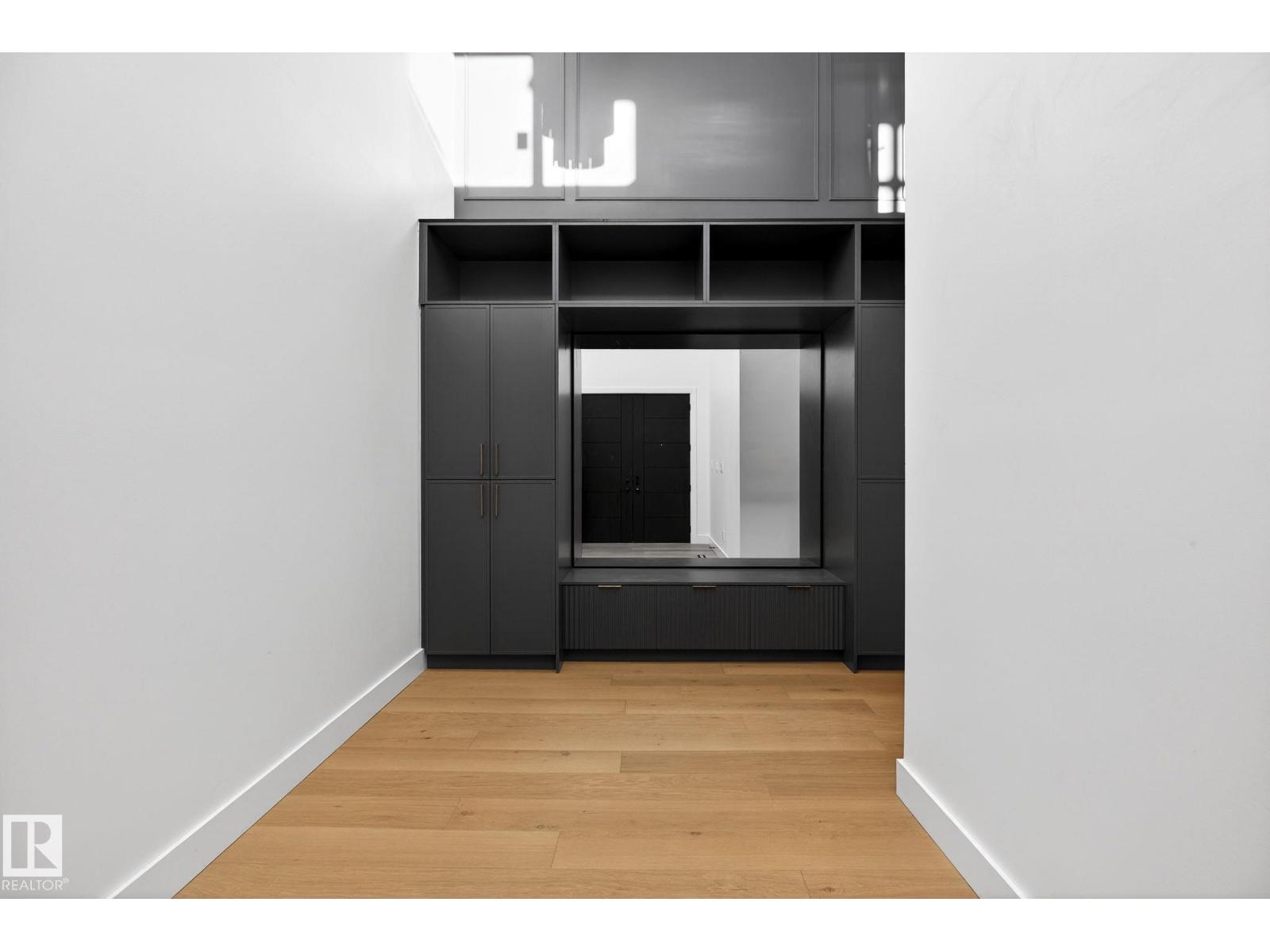 1926 Ainslie Link SW