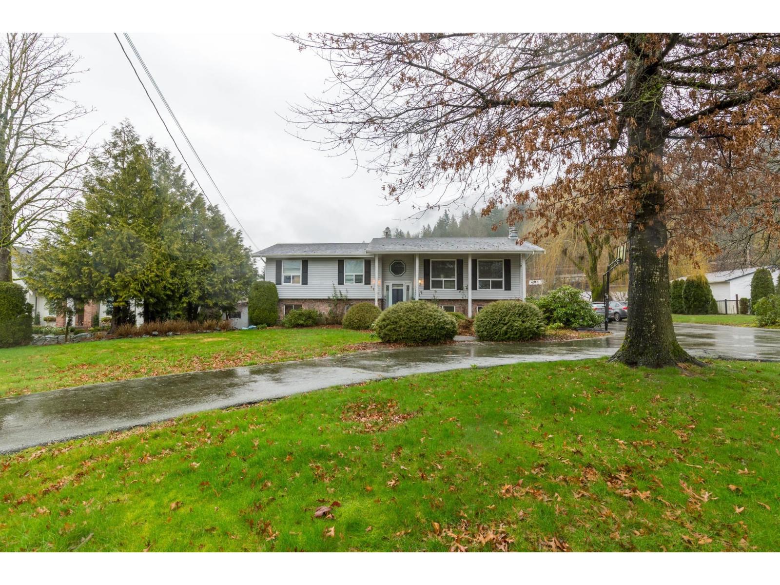 3996 ECKERT STREET|Yarrow