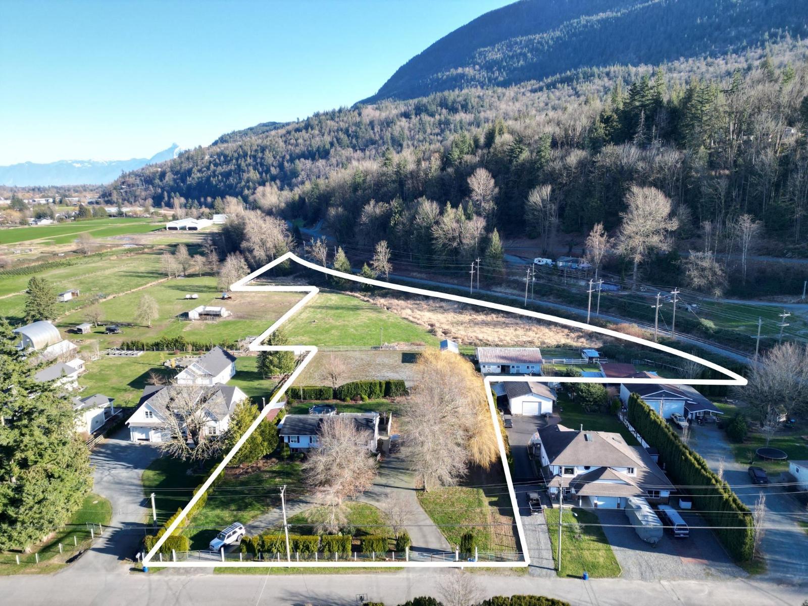 3996 ECKERT STREET|Yarrow