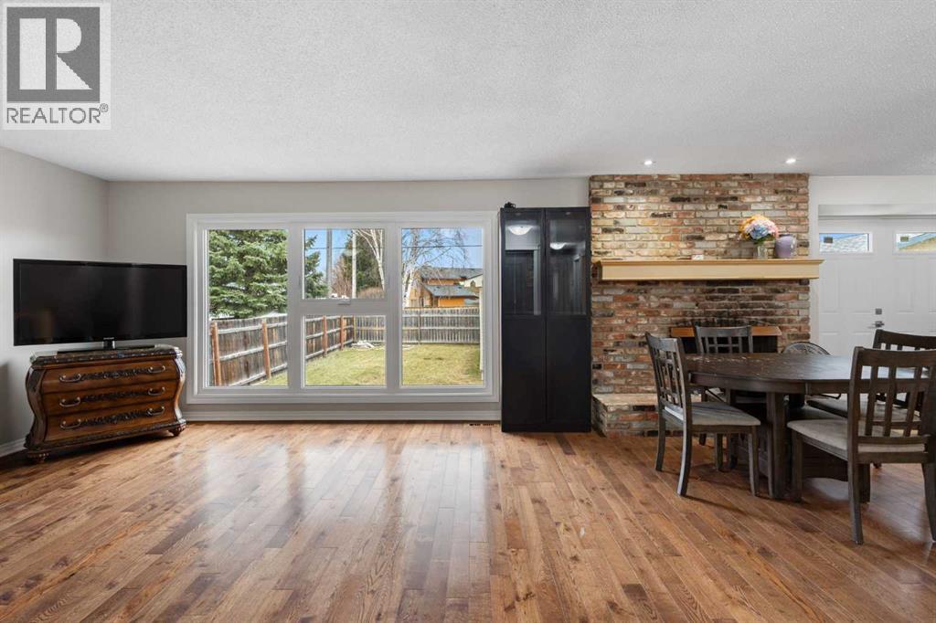 107 Woodbine Boulevard SW