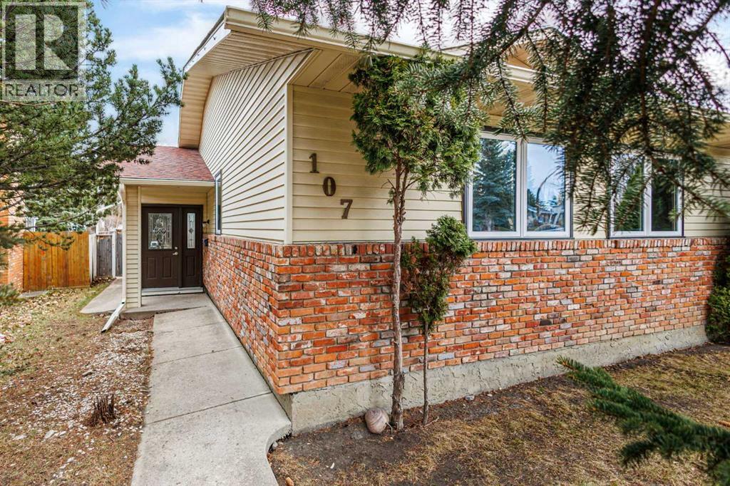 107 Woodbine Boulevard SW