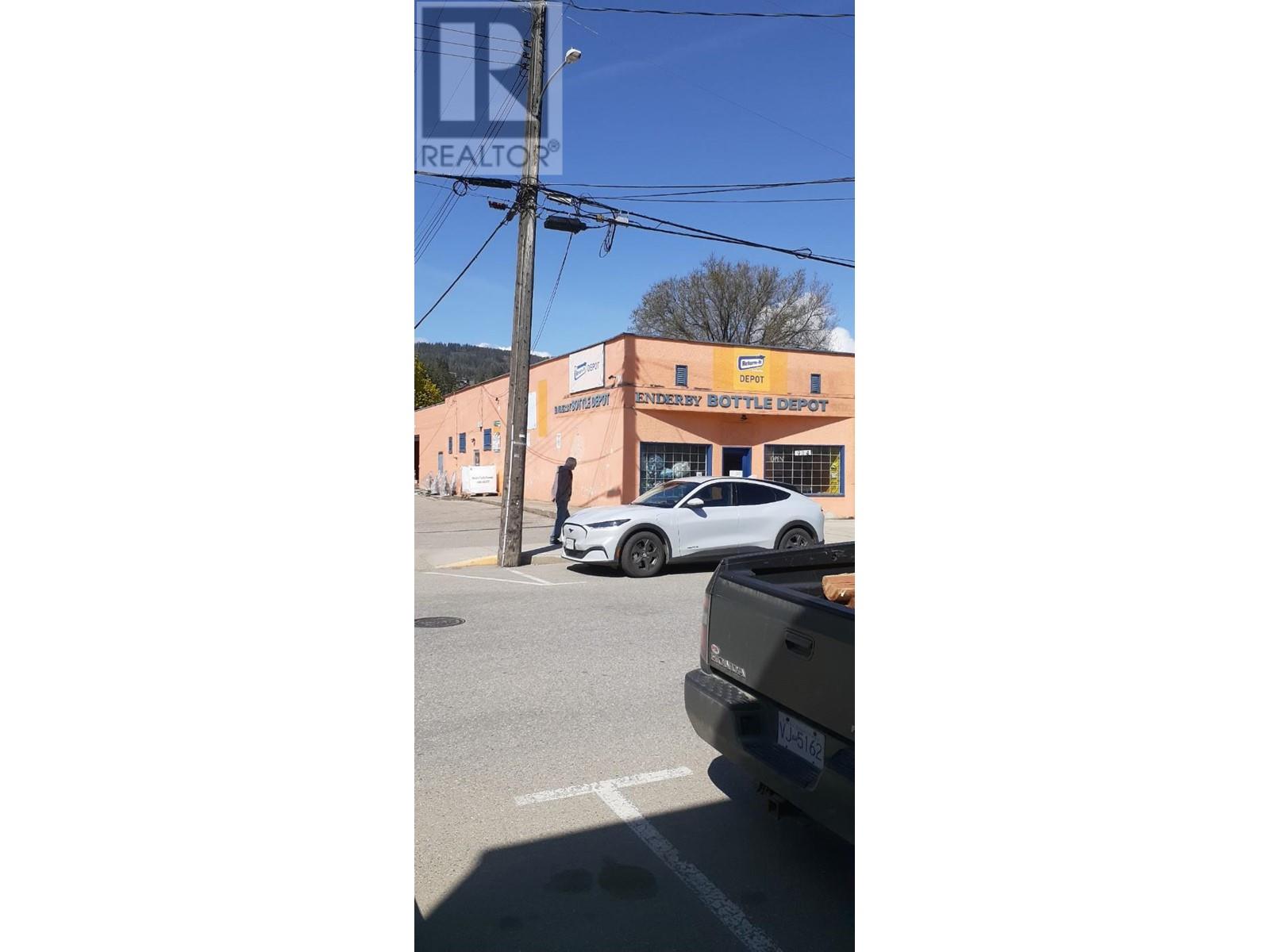 904 Belvedere Street