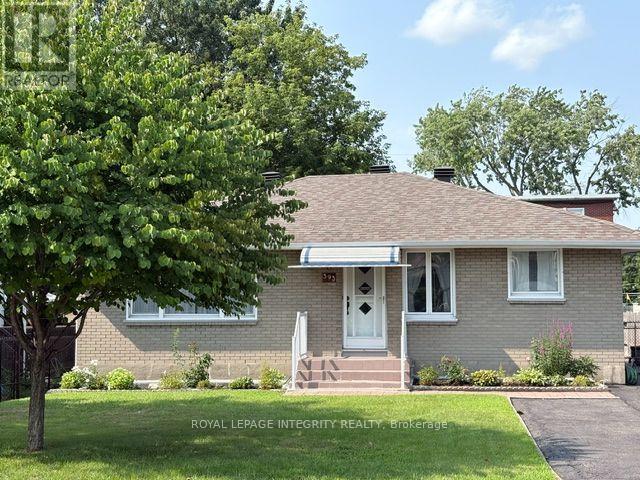 393 SPARTAN AVENUE W
