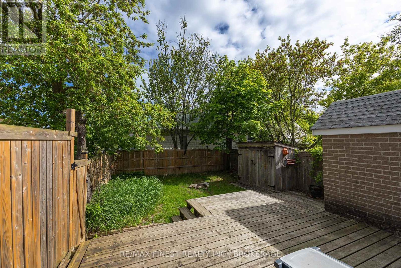 629 JOHNSON STREET