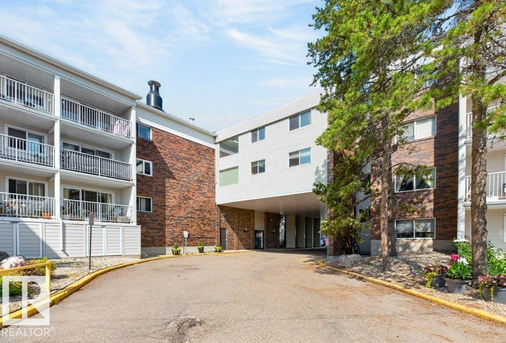 #312 4404 122 ST NW