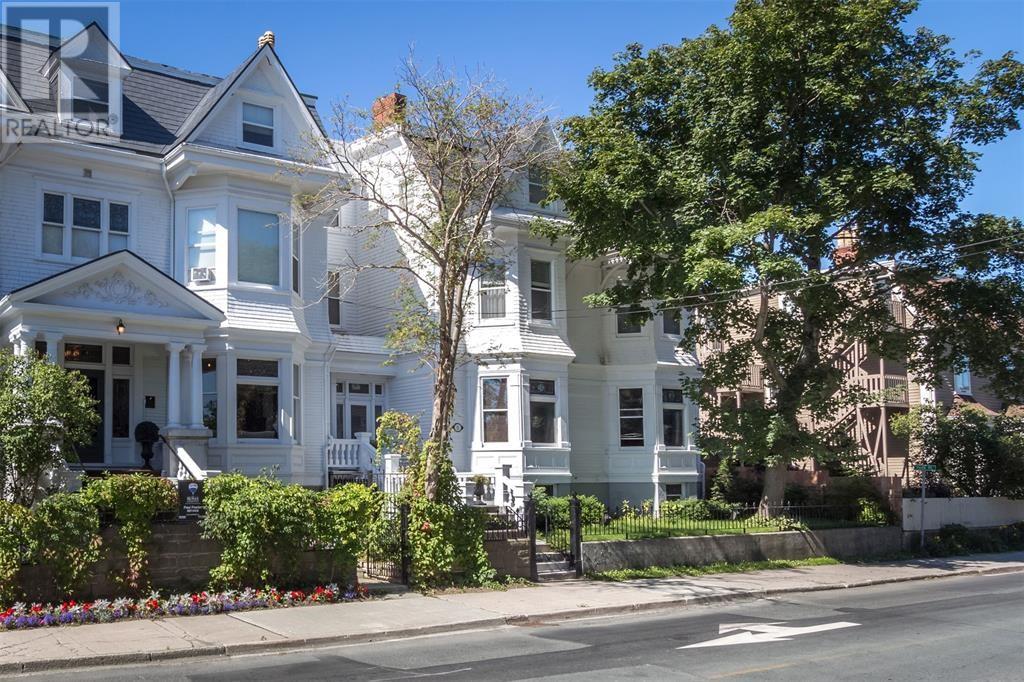 23 Rennies Mill Road