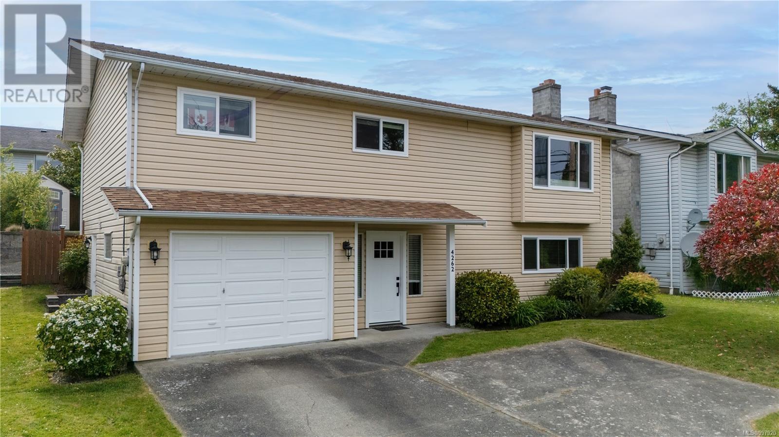 4262 Carey Rd