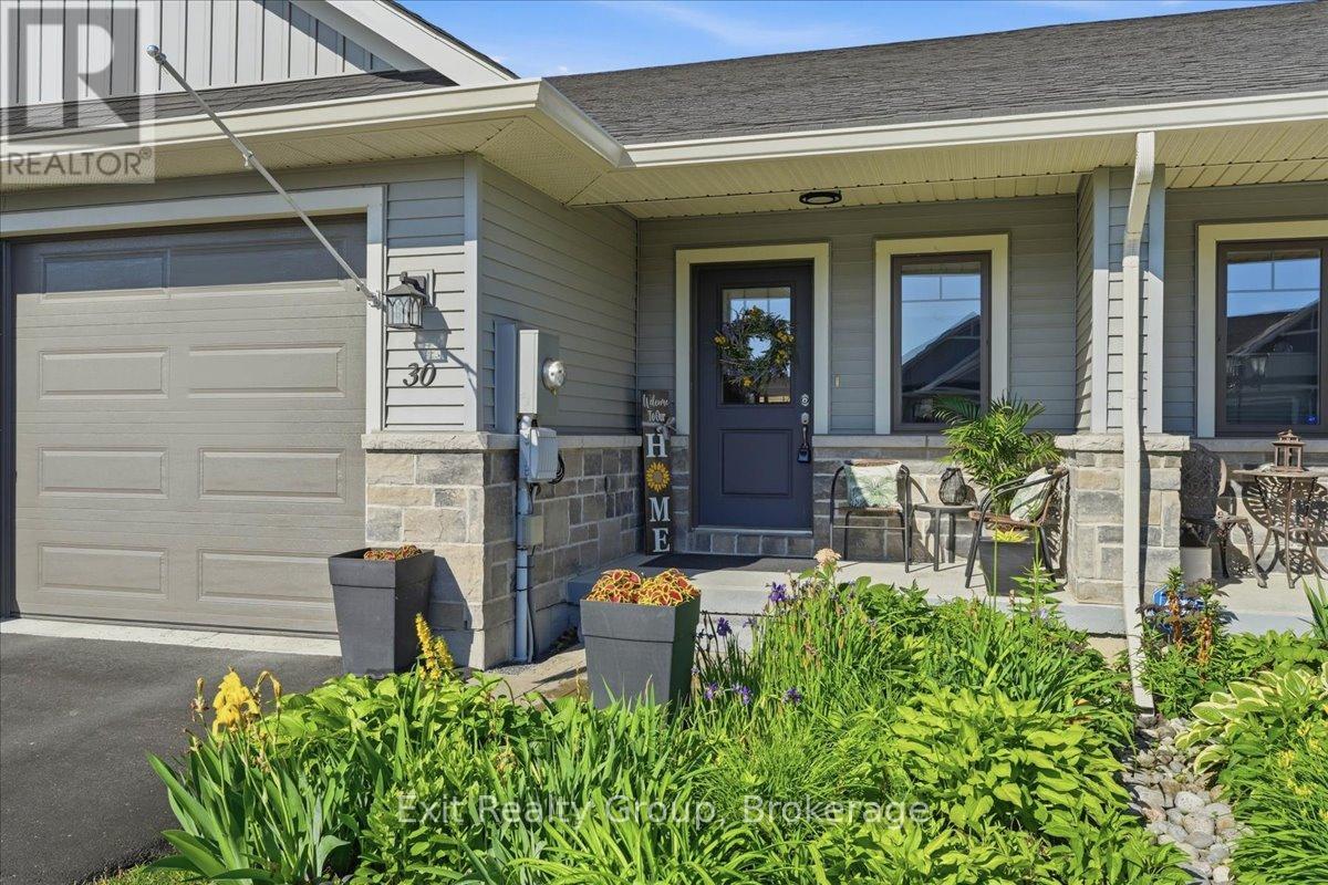 30 SANDHU CRESCENT - Photo 3