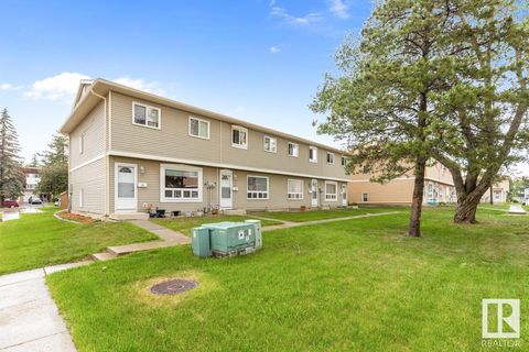 #82 2131 OAK ST Sherwood Park AB T8A4W9