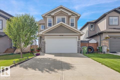 10706 97 ST Morinville AB T8R0E9