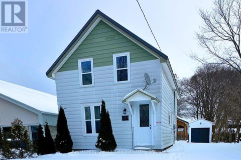 485 BROWN STREET South Bruce Peninsula ON N0H2T0