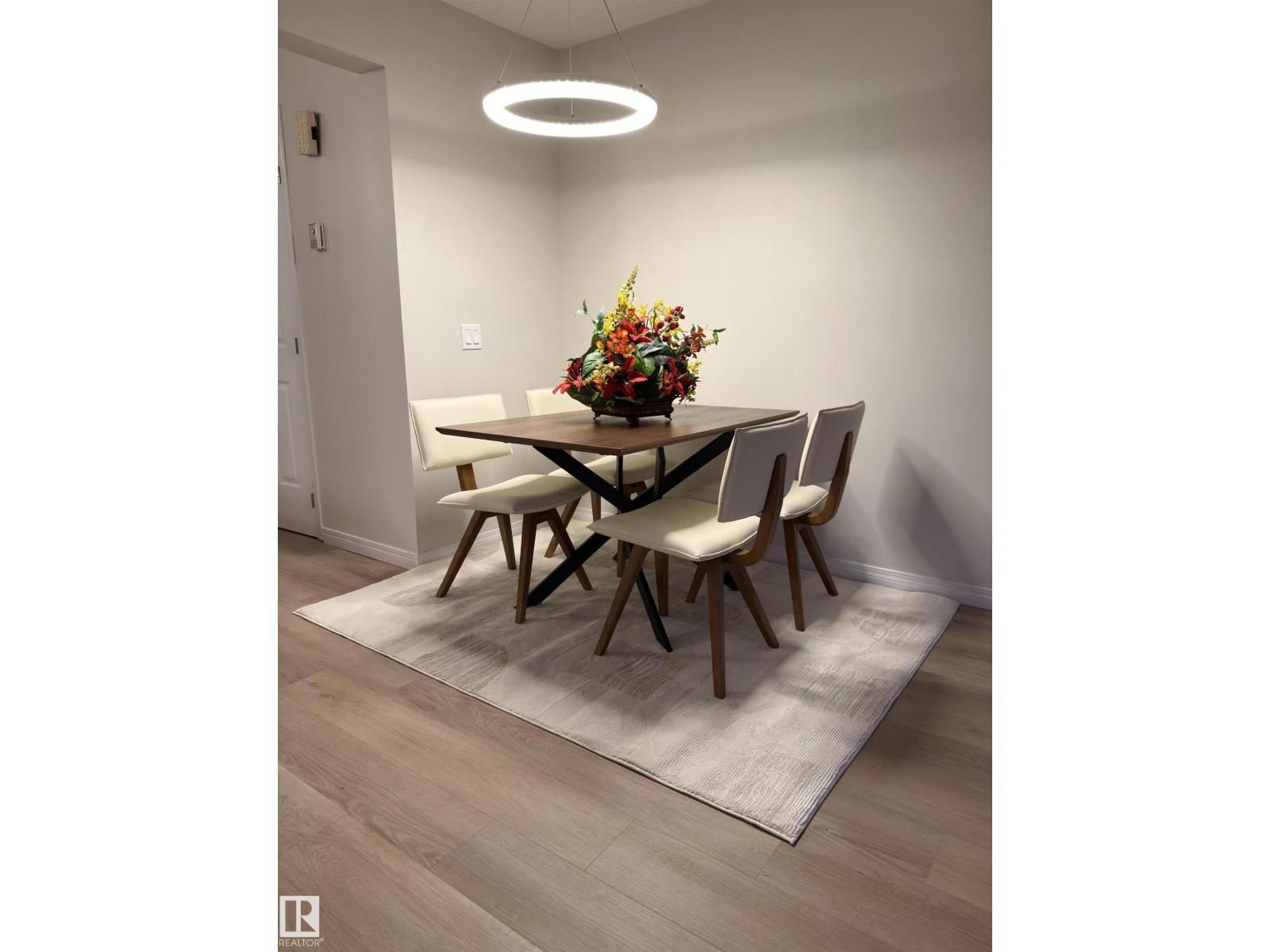 #14 18010 98 AV NW