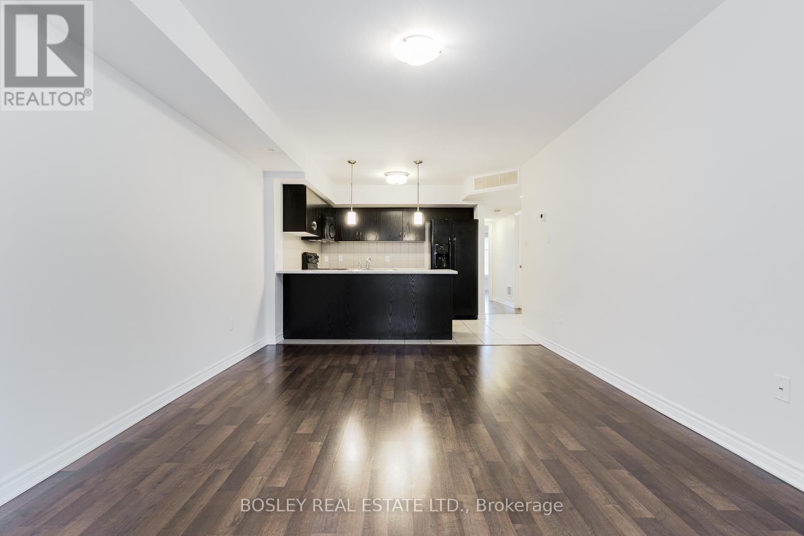 93 - 2441 GREENWICH DRIVE