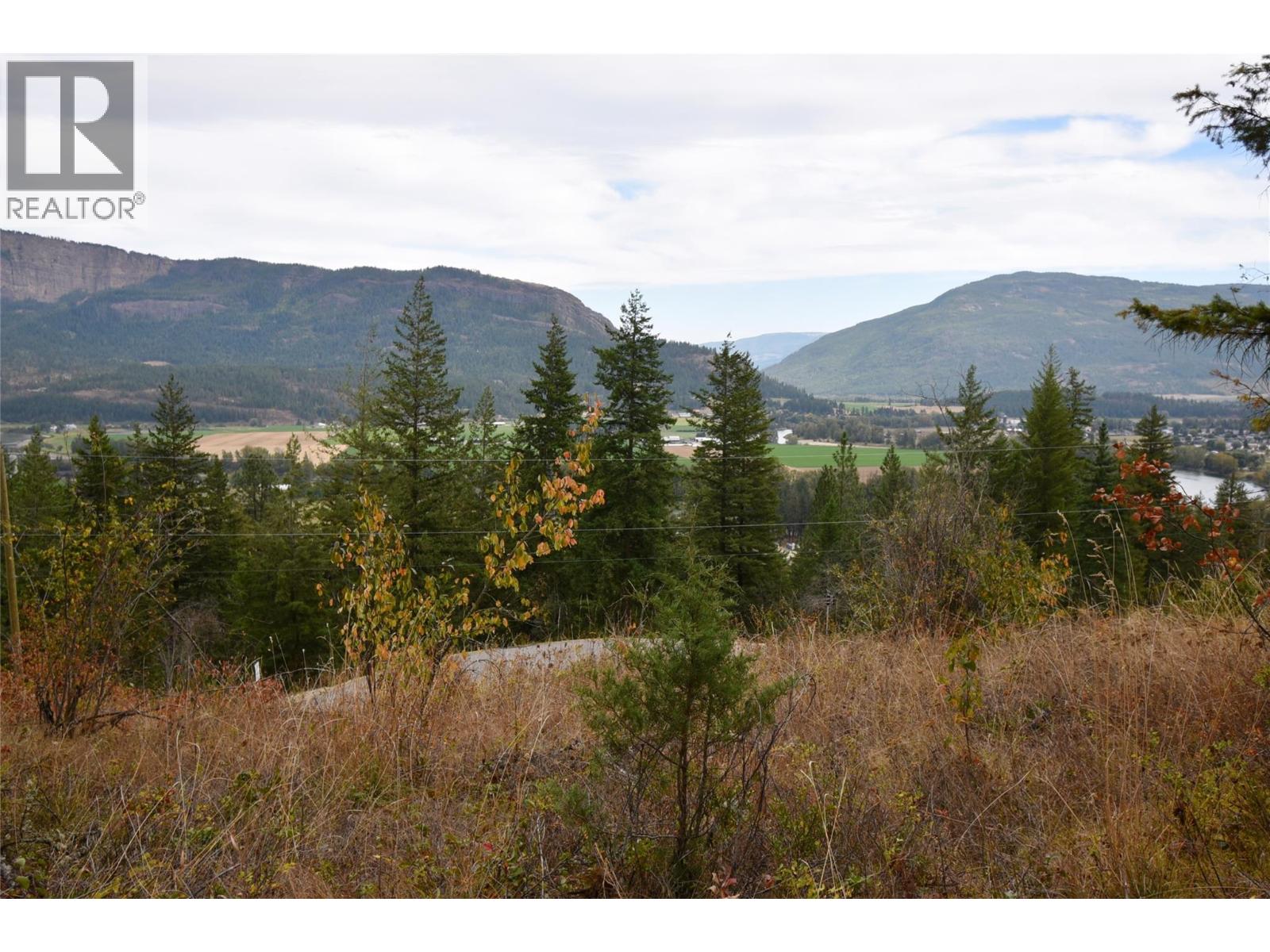 252 Crooked Pine Road