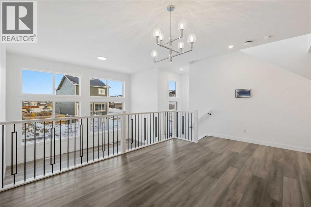 3 Legacy Glen Rise SE