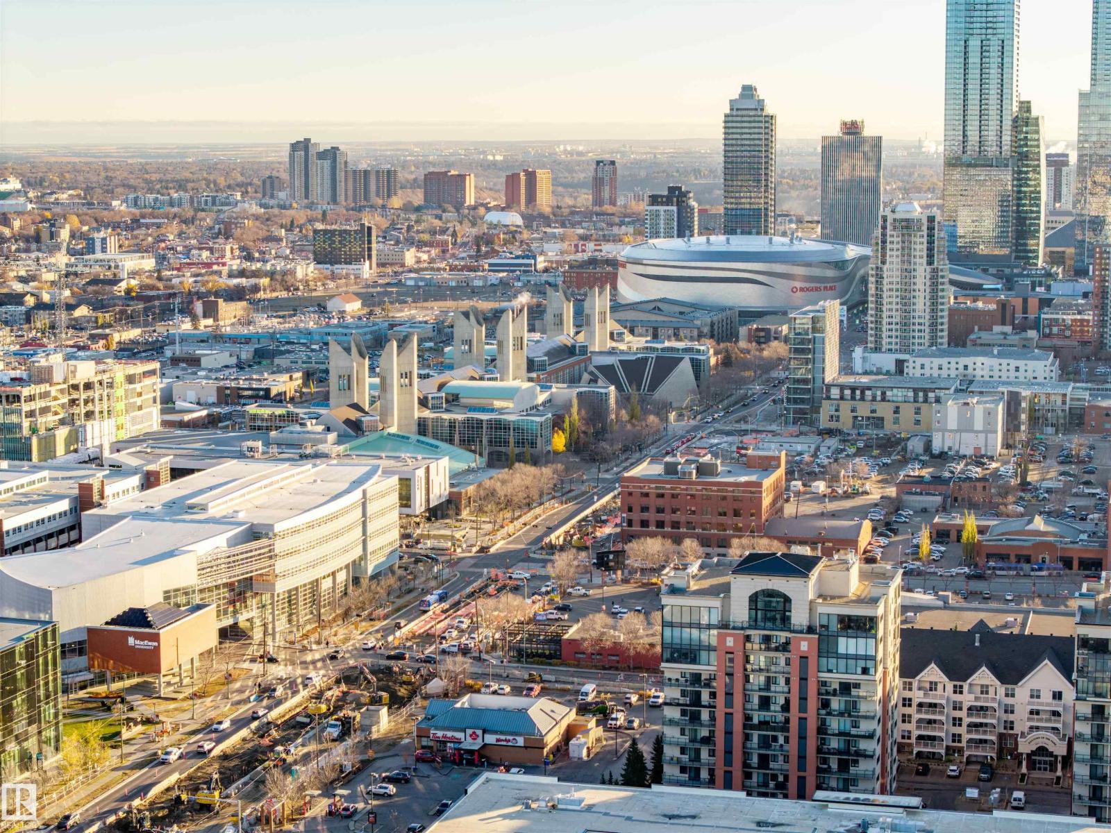 #609 10333 112 ST NW