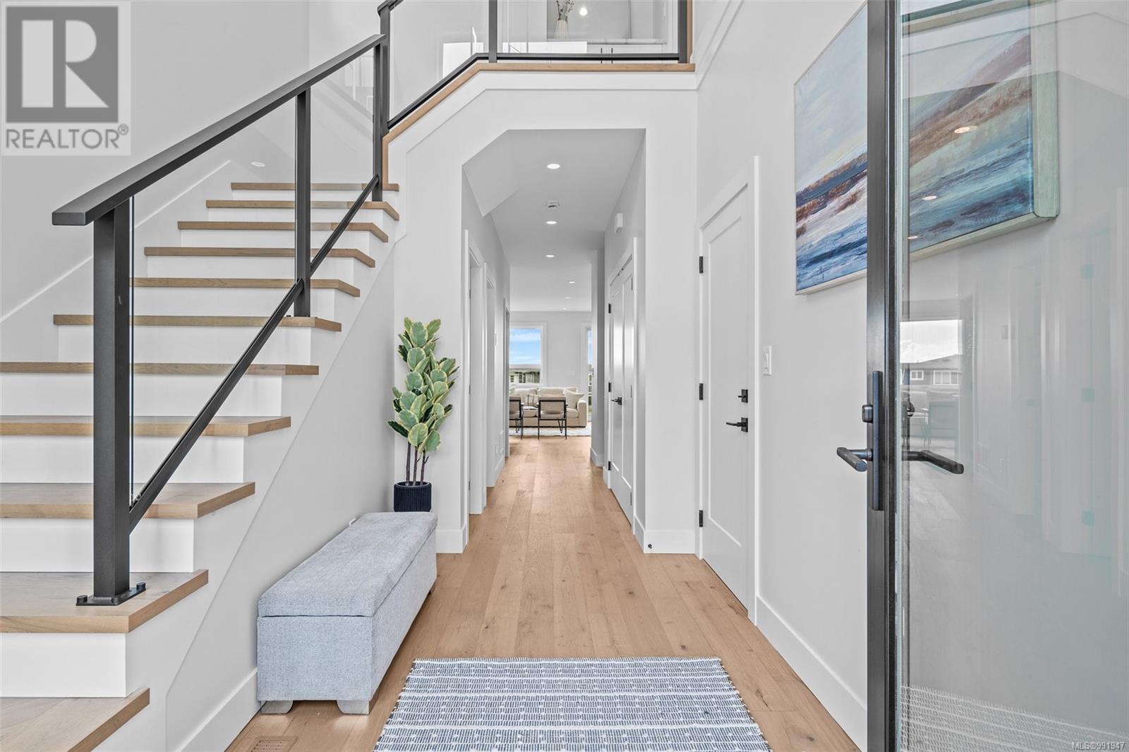 1550 Marble Pl