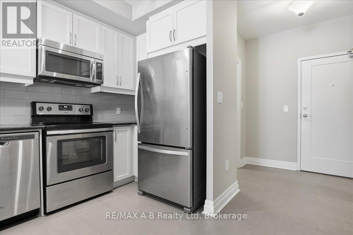 107 - 255 JOHN STREET N