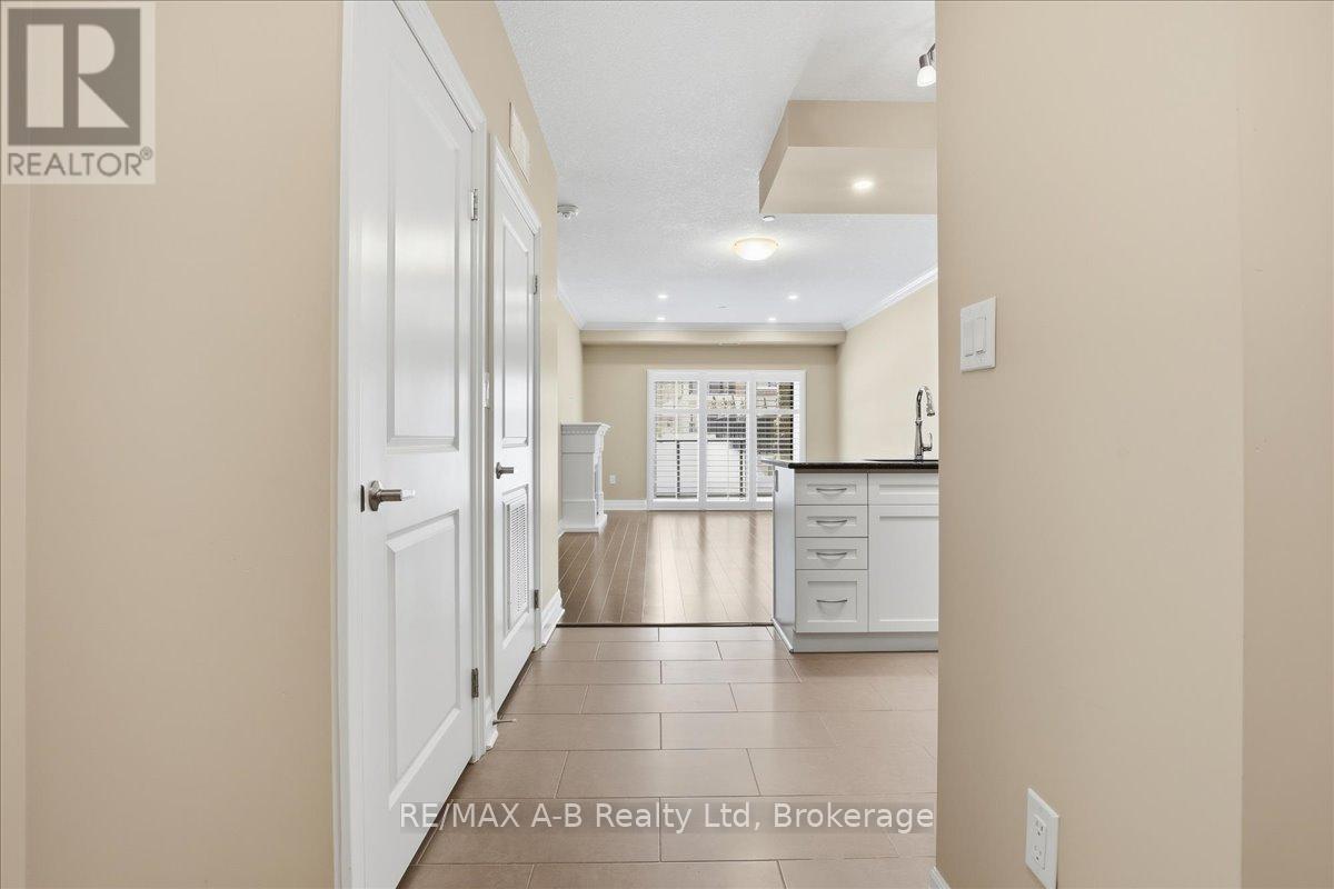 107 - 255 JOHN STREET N