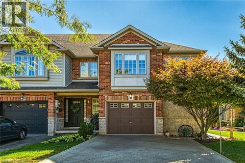 31 ELDERBERRY Avenue Grimsby ON L3M5R5