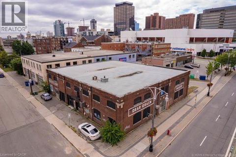 90 BAY Street N Hamilton ON L8R3N3