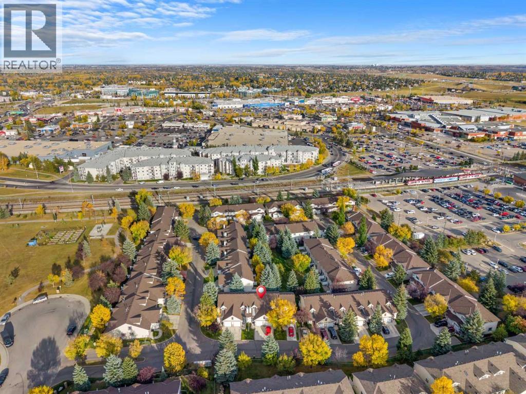 147 Somervale Park SW